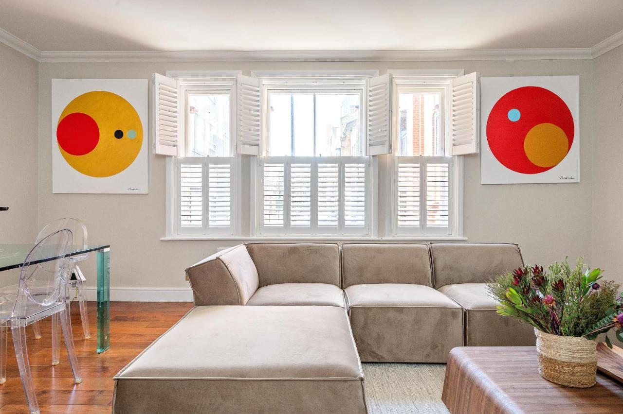Luxury With 3 Bedrooms * Londra